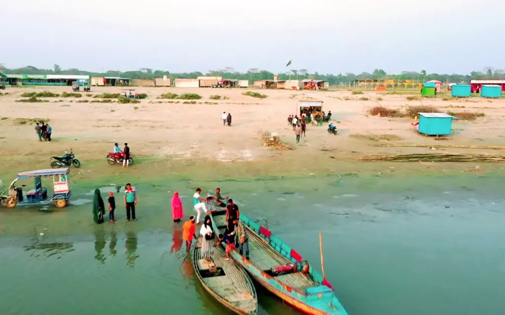 মৈনট ঘাট